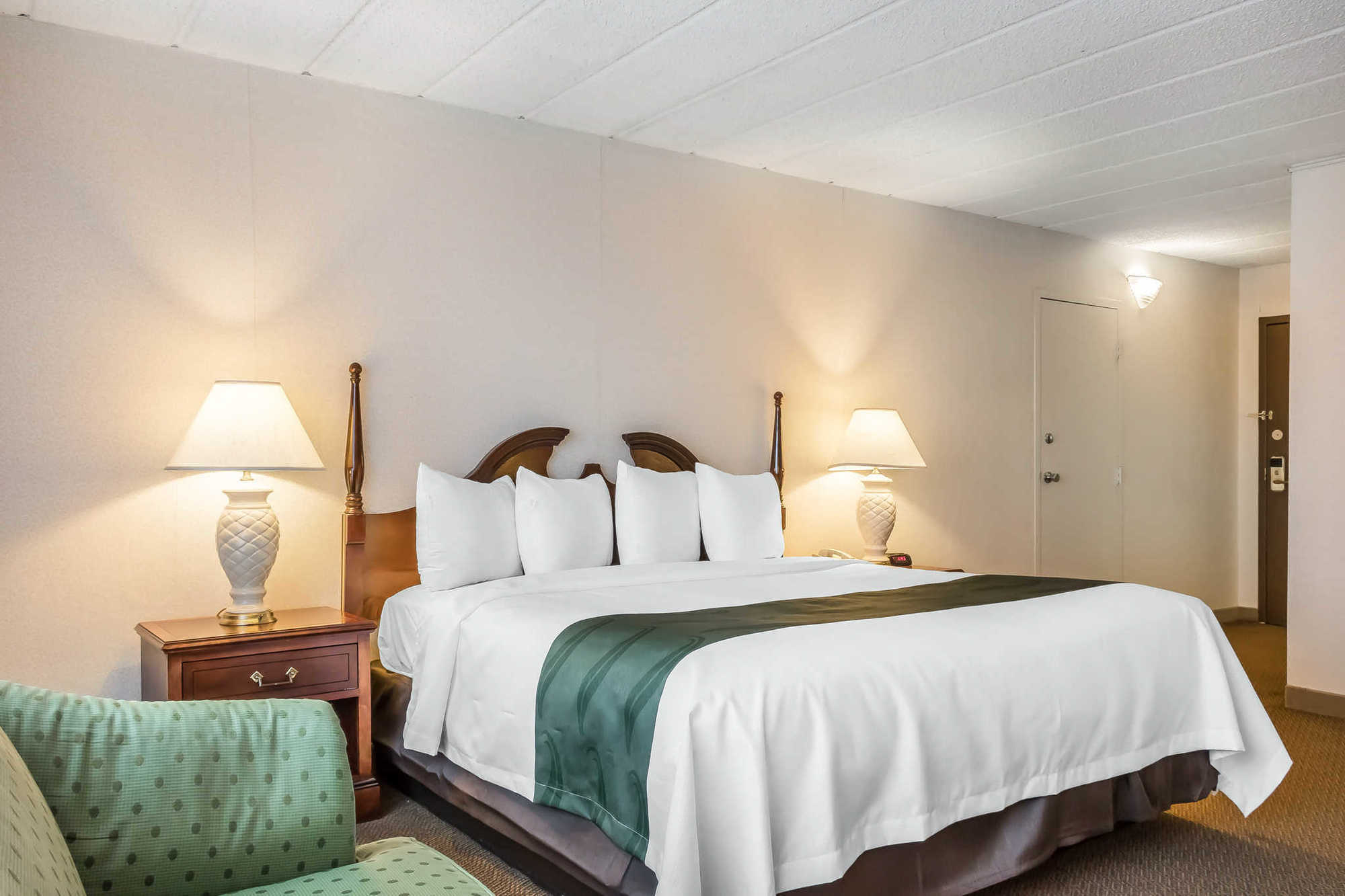 Baymont By Wyndham Milesburg Otel Oda fotoğraf